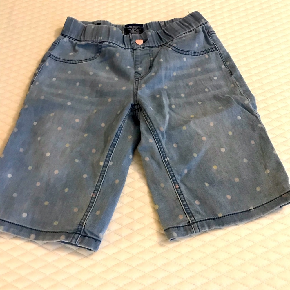 5/$25 Girls pull on Jean burmuda shorts size 10